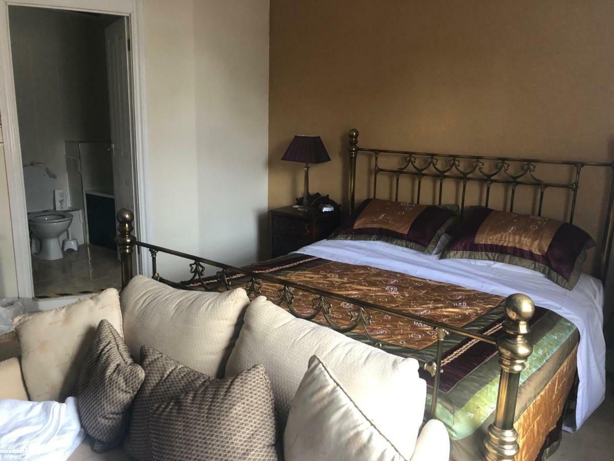 The Lion Hotel Broseley Ngoại thất bức ảnh